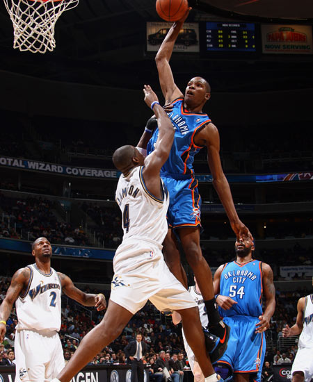 与其他俱乐 与其他俱乐