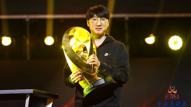 我国女子泳 我国女子泳