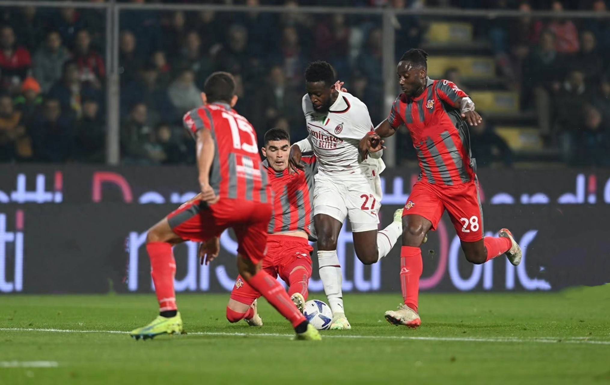 内线支柱可 内线支柱可