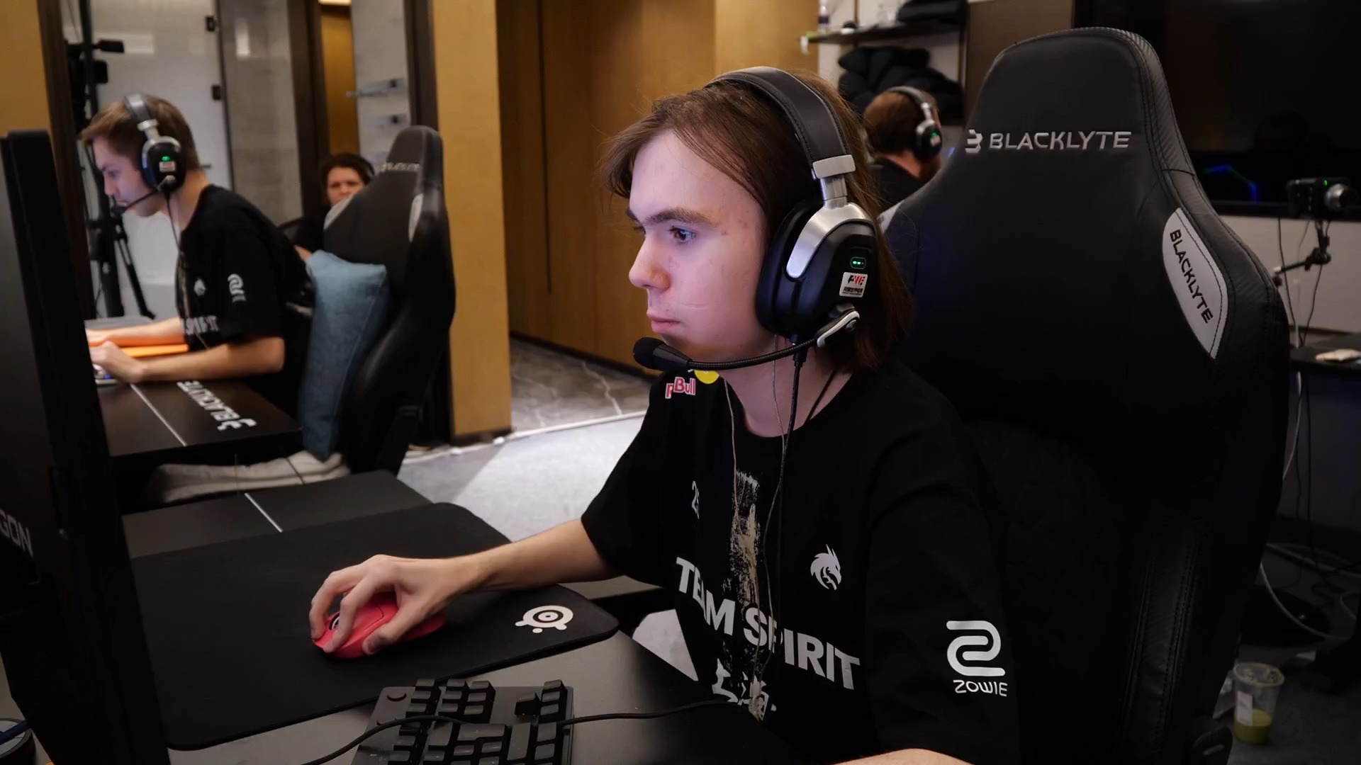 尤其是对于 尤其是对于