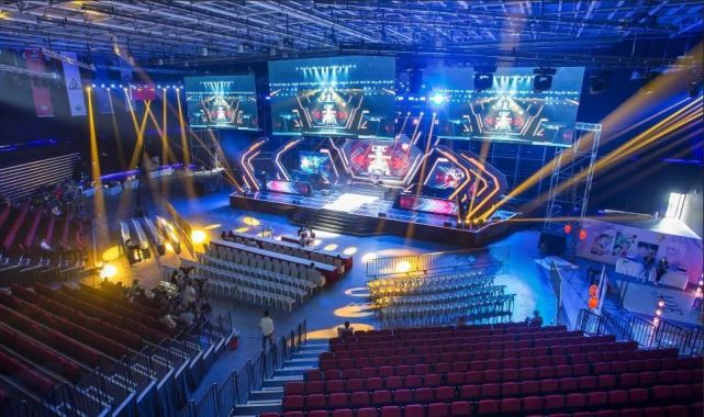 马德里和曼 马德里和曼